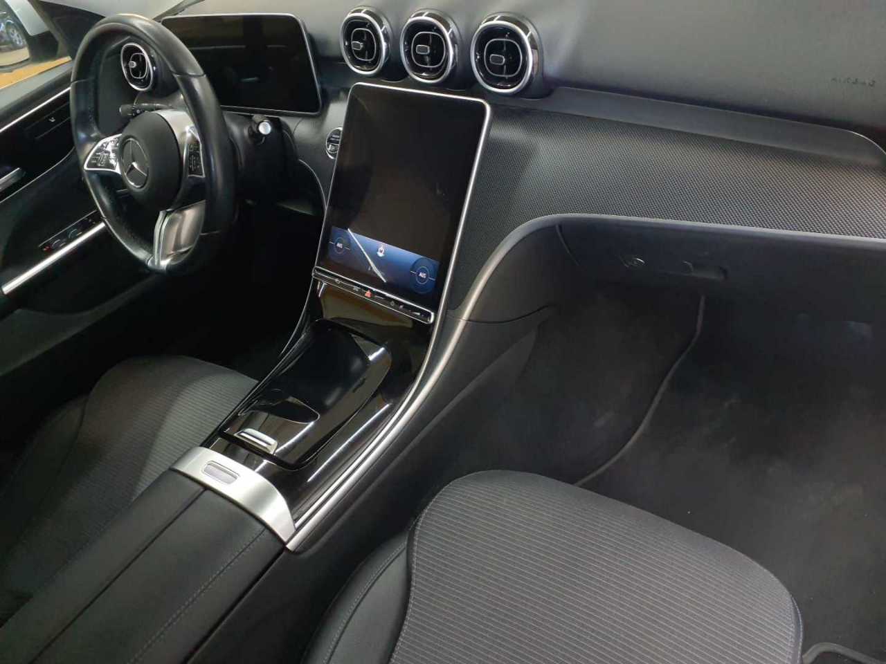 Mercedes-Benz C 200 d T 9G-TRONIC Avantgarde 13