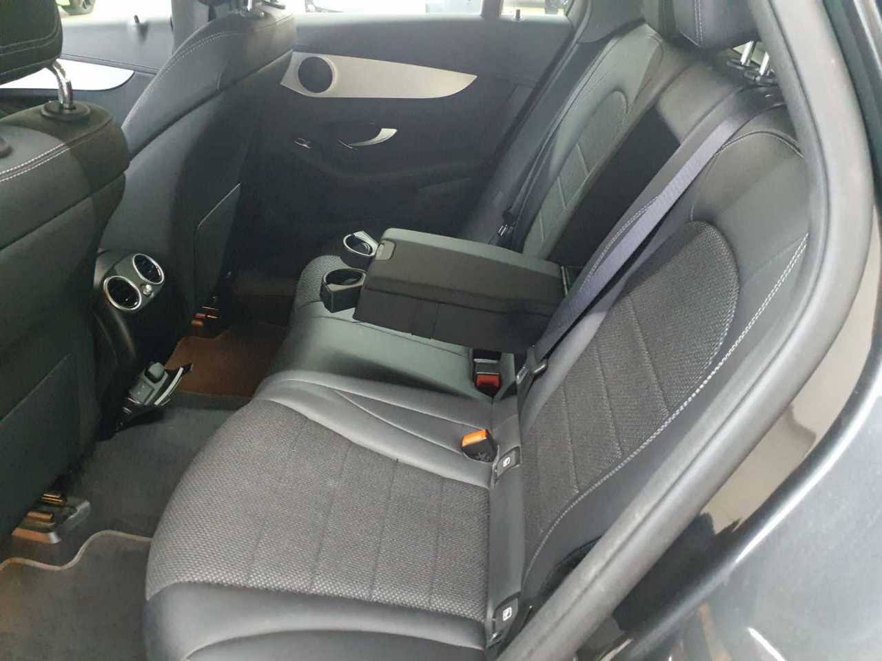 Mercedes-Benz GLC 200 d 4Matic 9G-TRONIC Exclusive 13