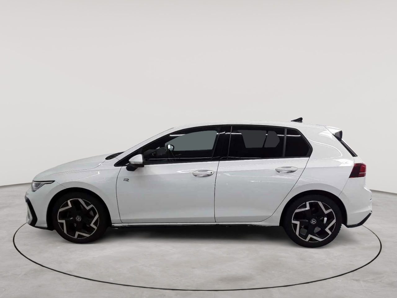 Vw Golf 1.5 eTSI OPF DSG R-Line 6