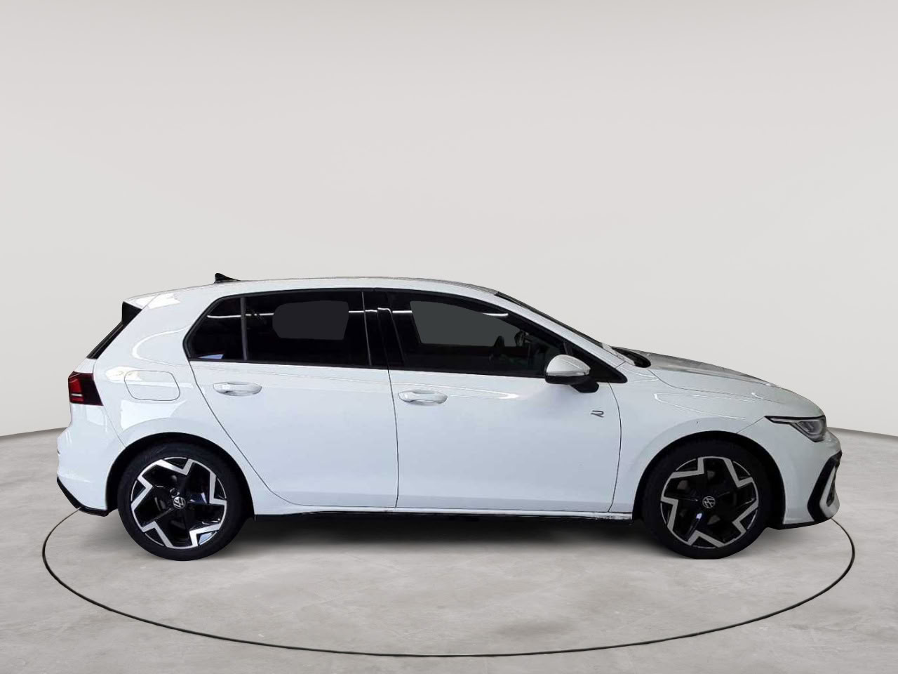 Vw Golf 1.5 eTSI OPF DSG R-Line 3