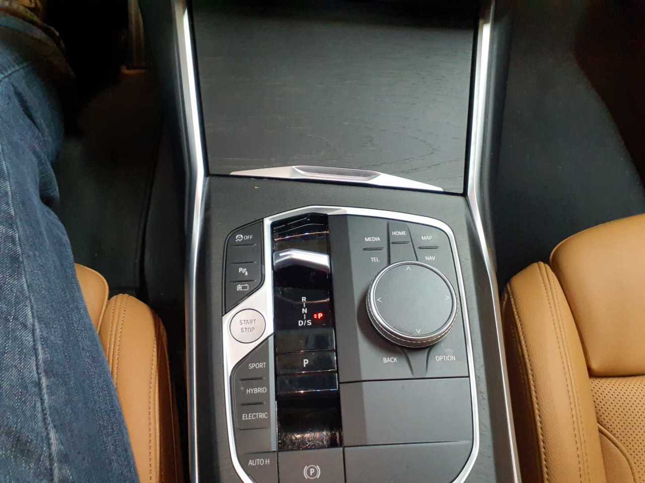 Bmw 320e Touring Aut. 10