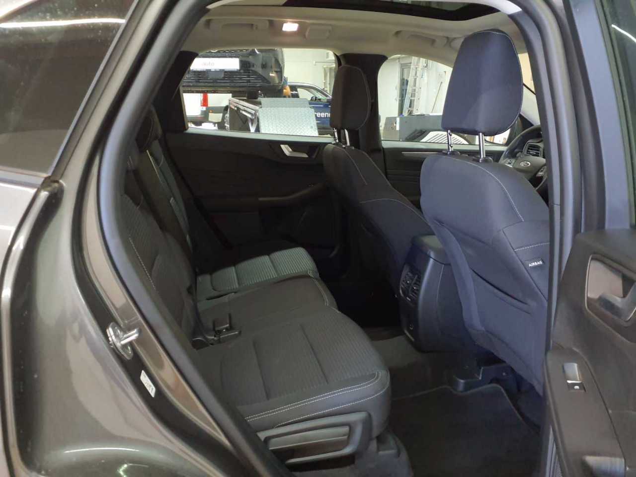 Ford Kuga 1.5 EcoBlue Aut. TITANIUM 14