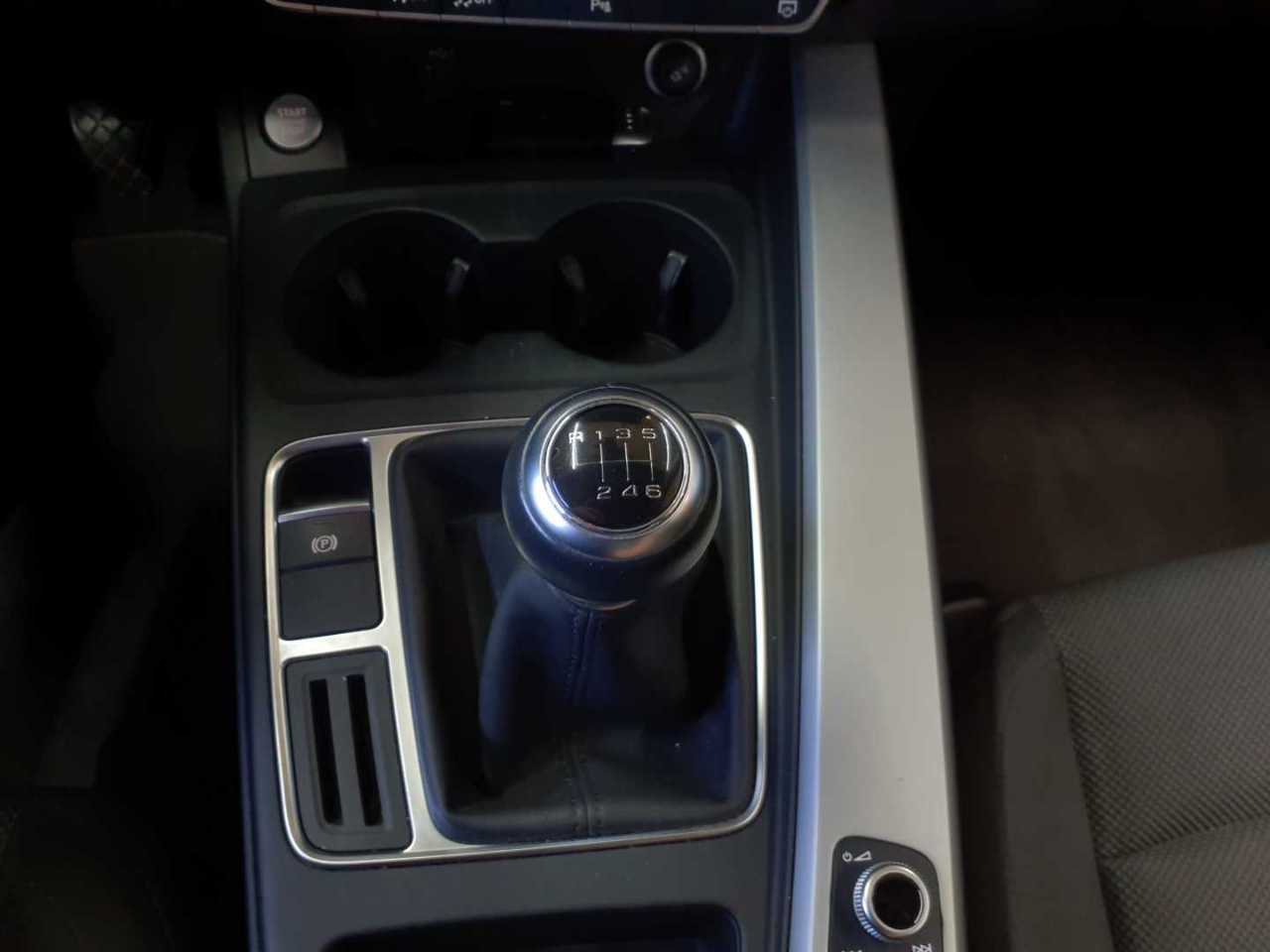 Audi A4 Avant 35 TFSI advanced 10