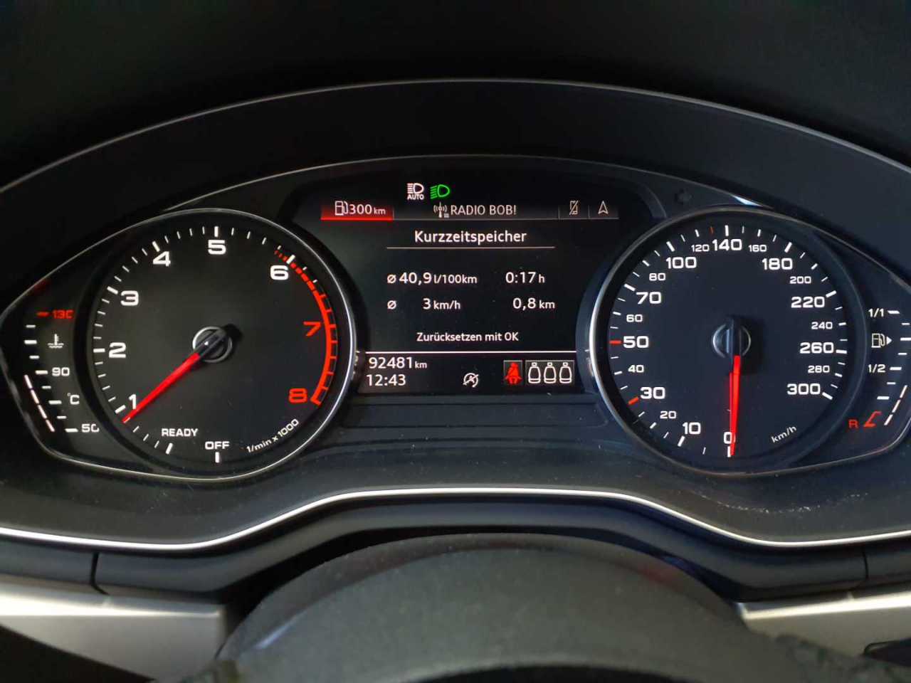 Audi A4 Avant 35 TFSI advanced 11
