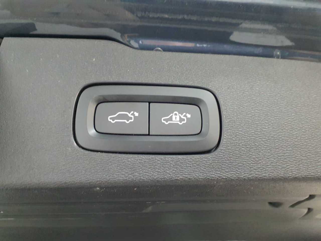 Volvo V60 T6 AWD Recharge Geartronic RDesign 16