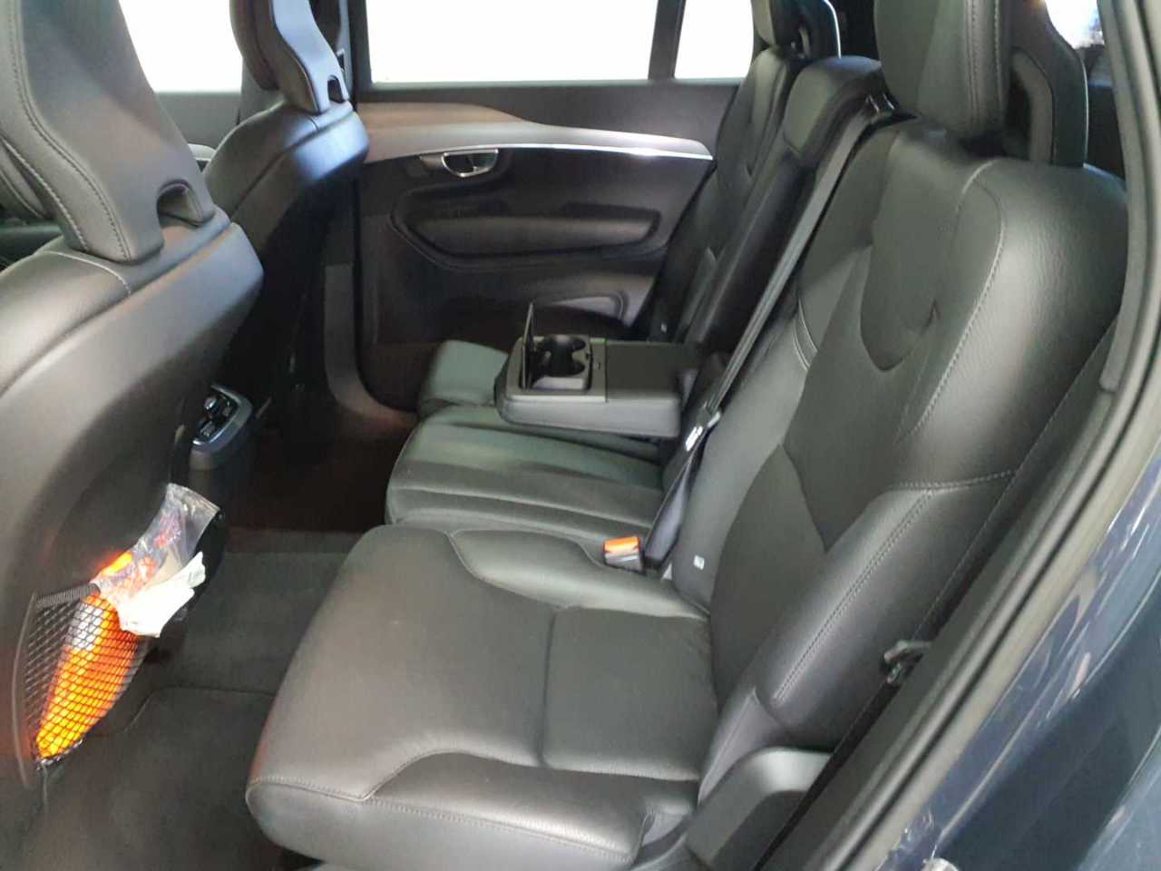 Volvo XC90 B5 D AWD Geartronic Momentum Pro 14