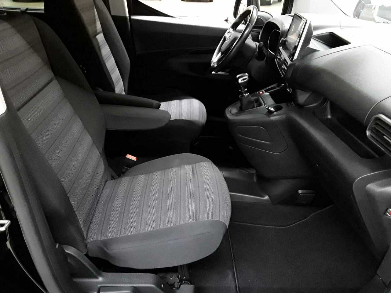 Opel Combo Life XL 1.5 D Start/Stop Ultimate 8