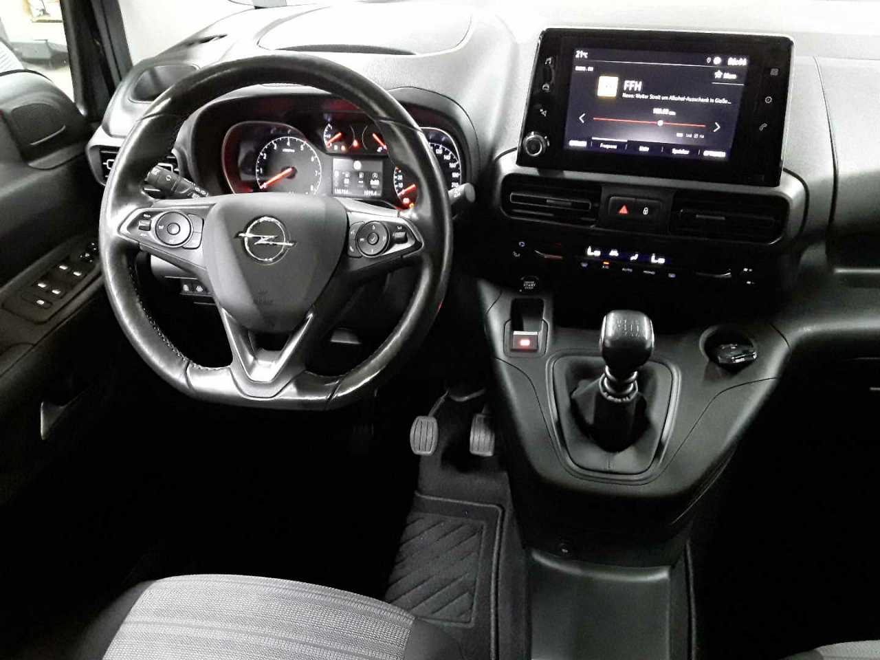 Opel Combo Life XL 1.5 D Start/Stop Ultimate 10