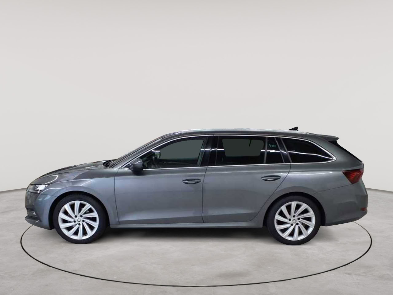Skoda Octavia Combi 1.5 TSI e-TEC DSG Style 6