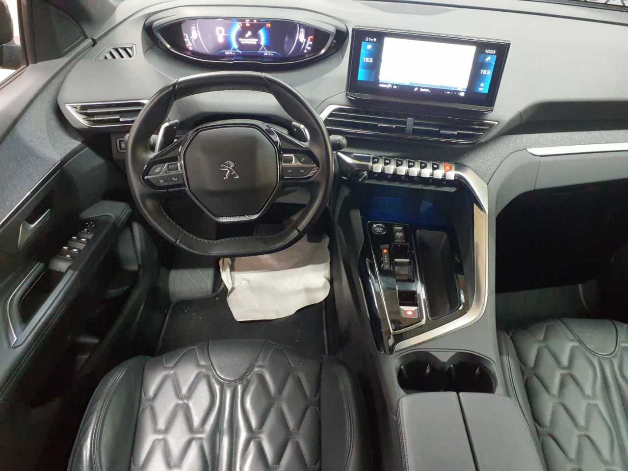 Peugeot 3008 PureTech 130 Stop & Start GPF EAT8 Allure Pack 9