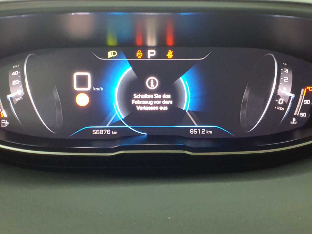 Peugeot 3008 PureTech 130 Stop & Start GPF EAT8 Allure Pack 11