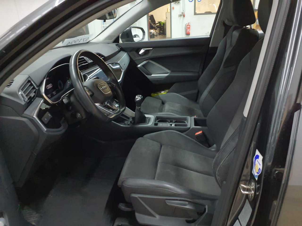 Audi Q3 35 TDI Sportback S line 7