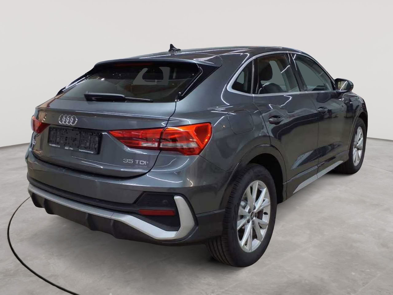 Audi Q3 35 TDI Sportback S line 4