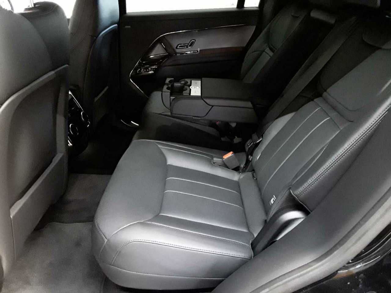 Land Rover Range Rover Sport D300 Dynamic HSE 13