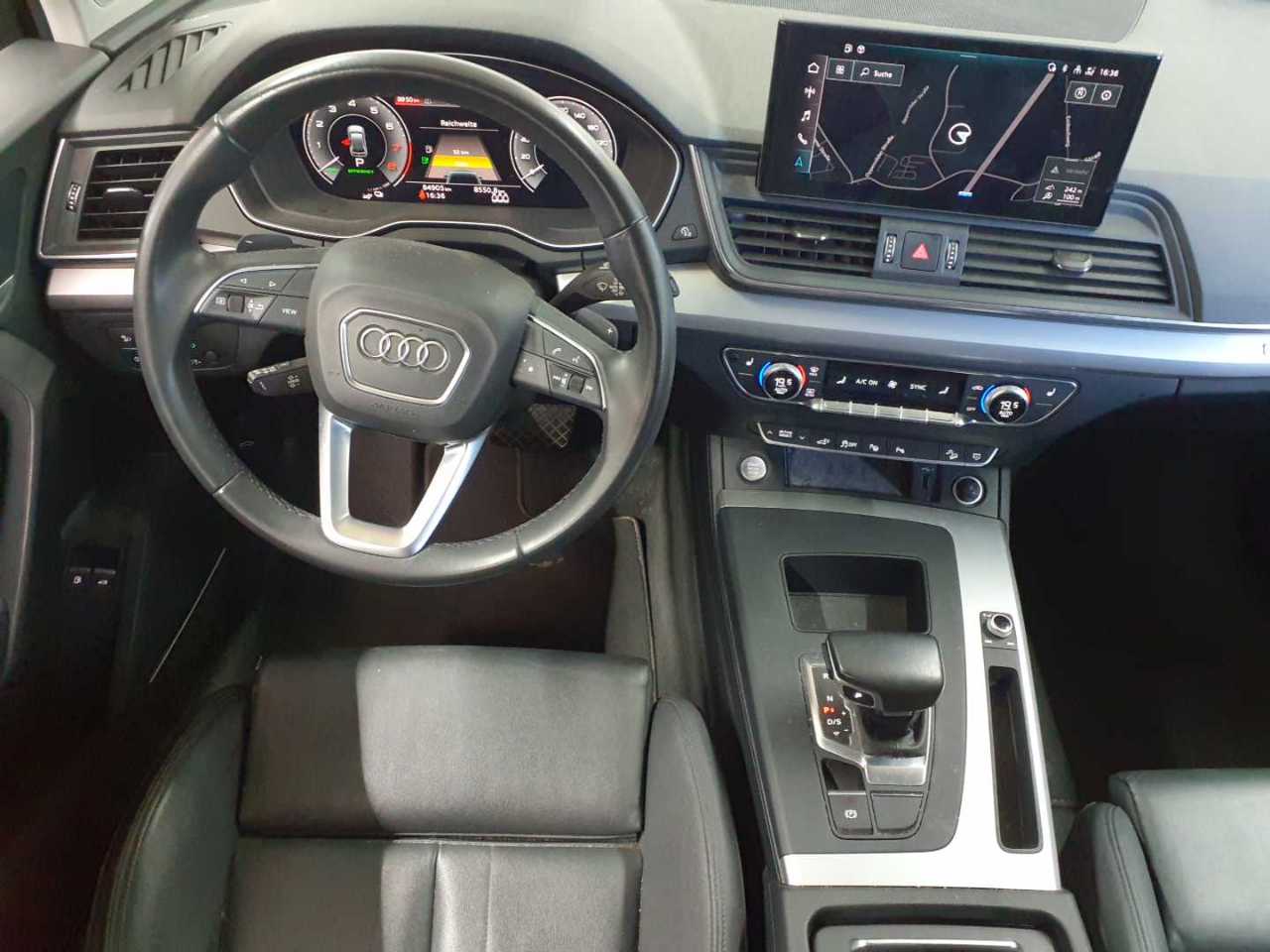 Audi Q5 55 TFSIe quattro S tronic S line 9