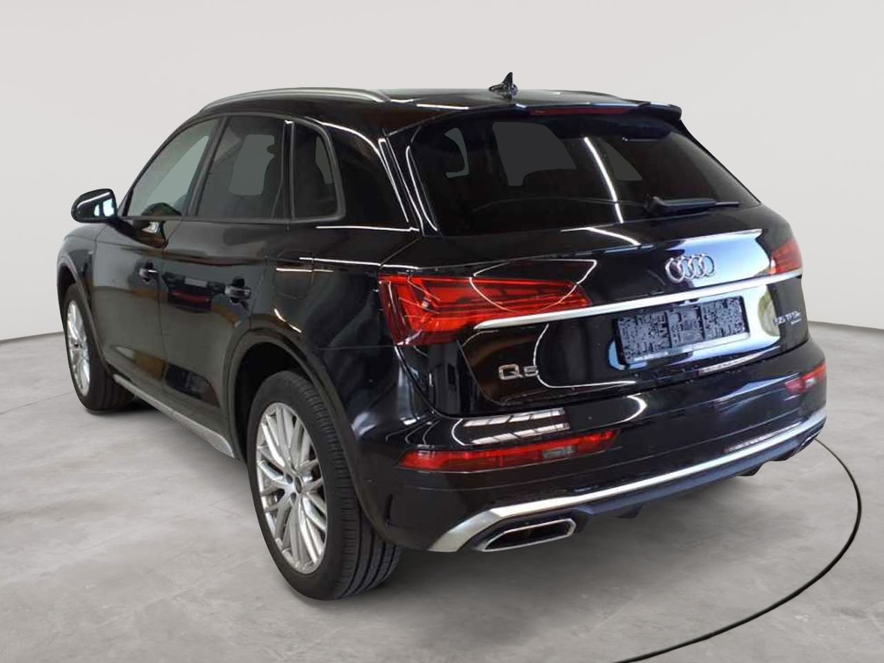 Audi Q5 55 TFSIe quattro S tronic S line 5