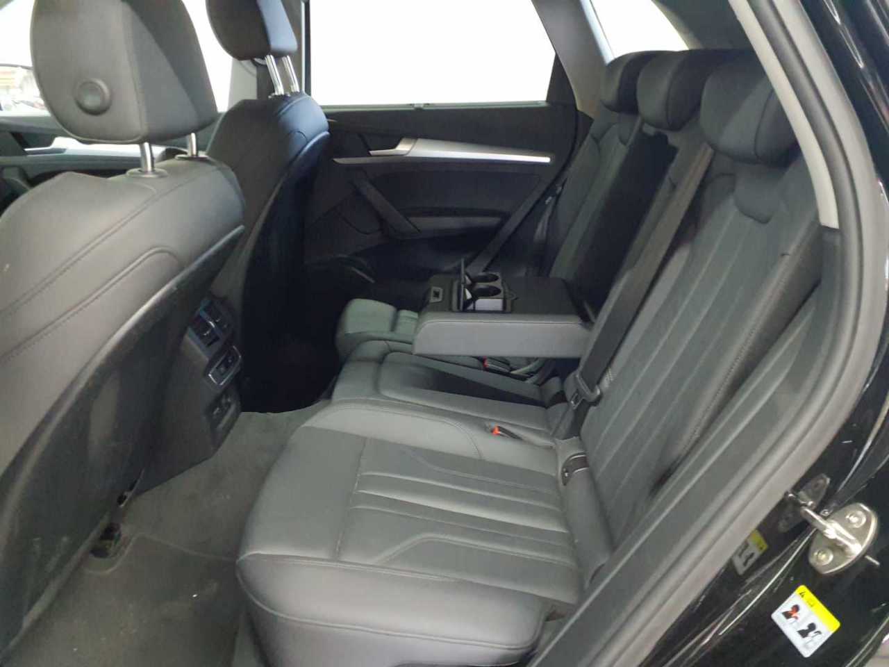 Audi Q5 55 TFSIe quattro S tronic S line 14
