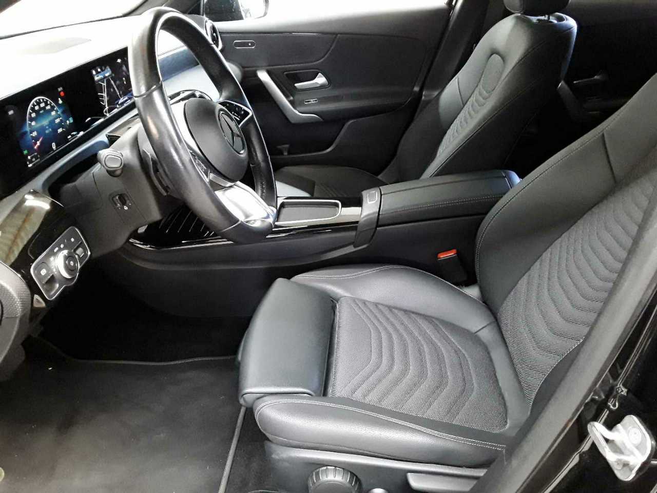 Mercedes-Benz A 200 7G-DCT Progressive Advanced 7