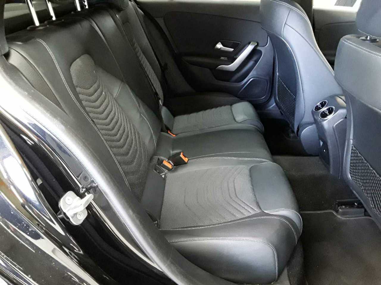 Mercedes-Benz A 200 7G-DCT Progressive Advanced 14