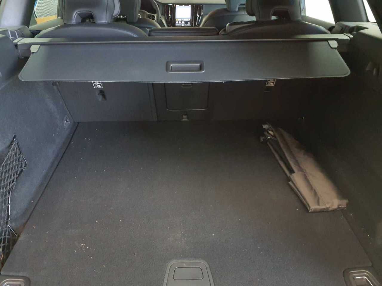 Volvo XC60 B4 D Geartronic RDesign 15