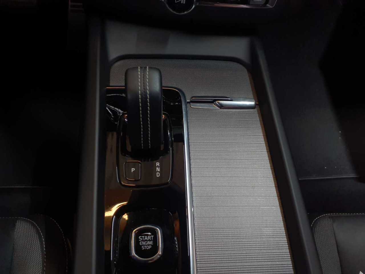 Volvo XC60 B4 D Geartronic RDesign 10