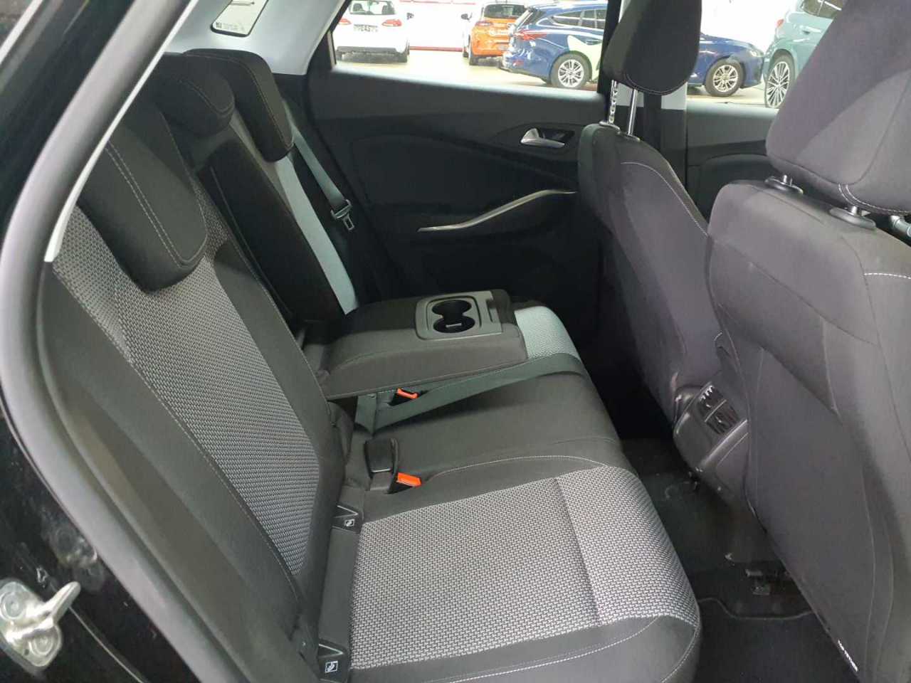 Opel Grandland 1.5 D Automatik 13