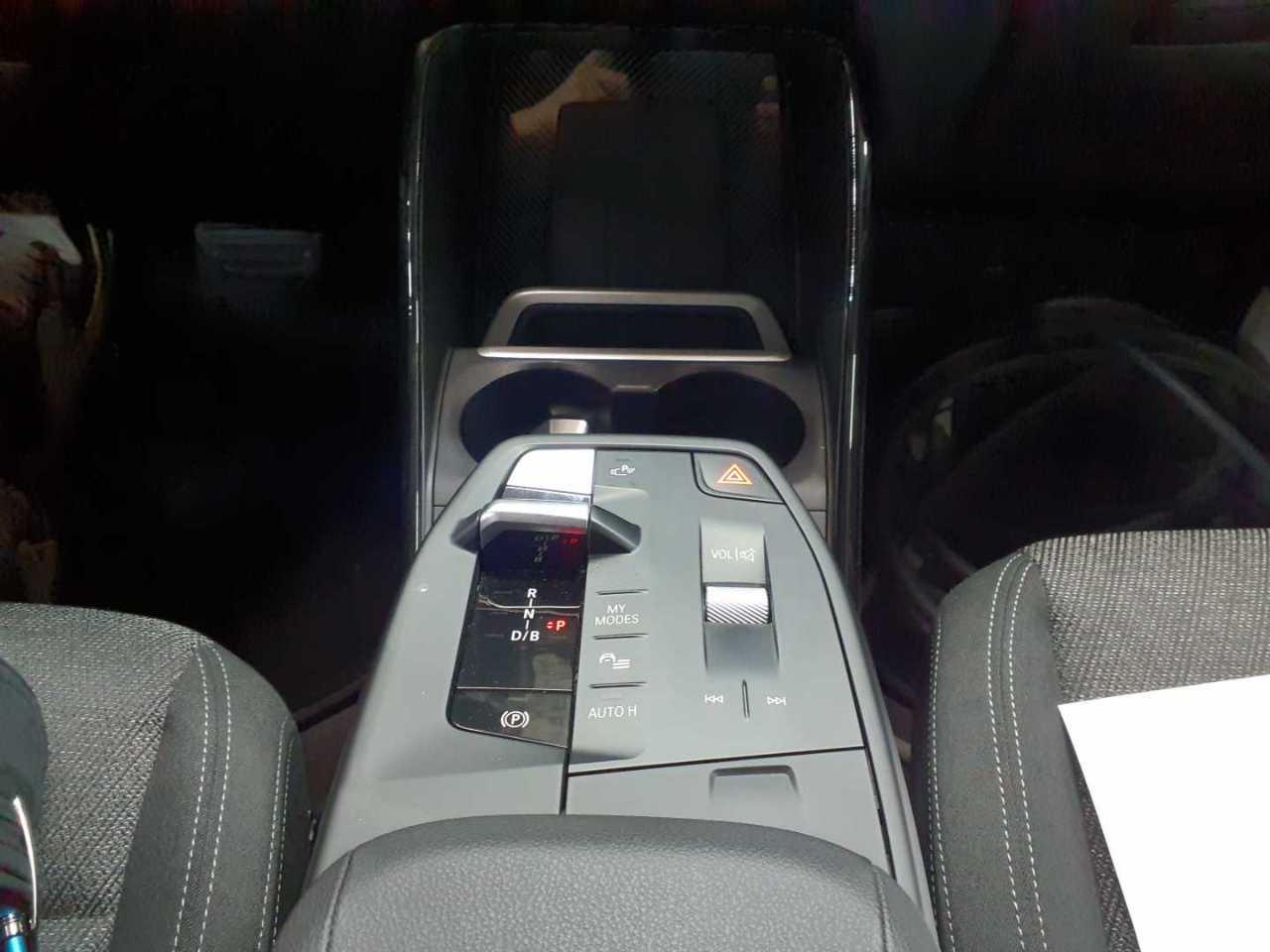 Bmw iX1 xDrive30 10