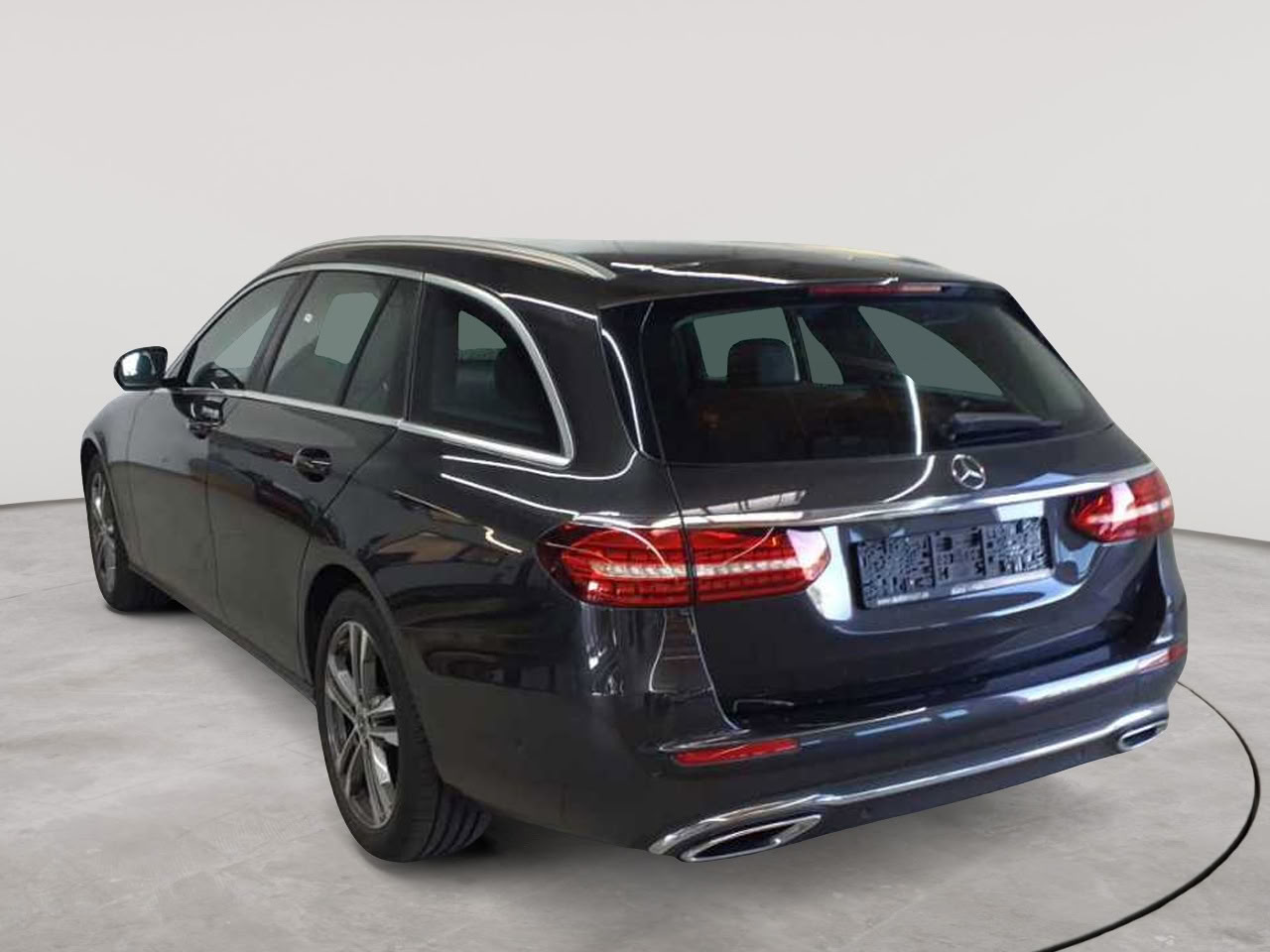 Mercedes-Benz E 220 d T 9G-TRONIC Avantgarde 5