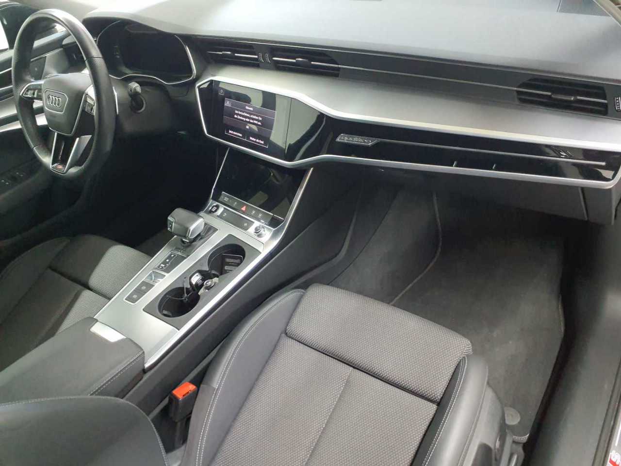Audi A6 Avant 55 TFSI e quattro S tronic sport 9