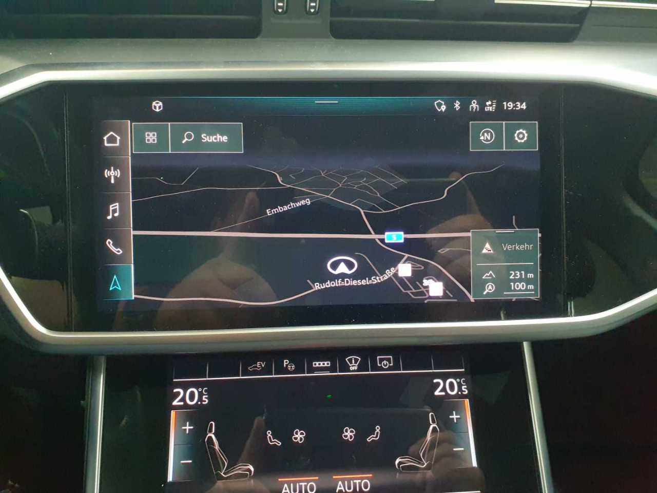 Audi A6 Avant 55 TFSI e quattro S tronic sport 12