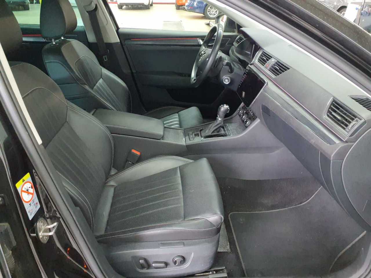 Skoda Superb Combi 2.0 TDI 4x4 DSG Premium Edition 7