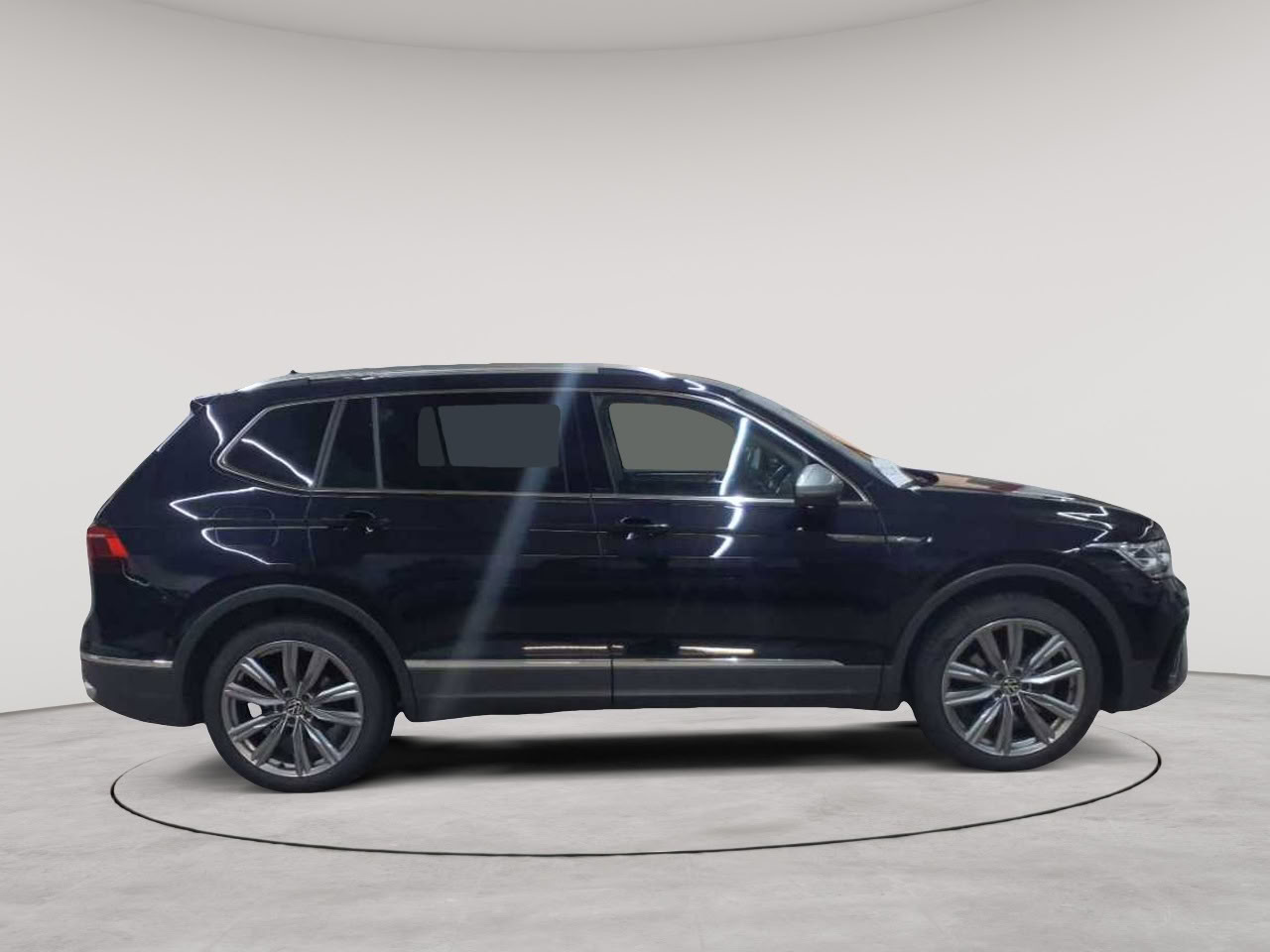 Vw Tiguan Allspace 2.0 TDI SCR 4Motion DSG Elegance 3