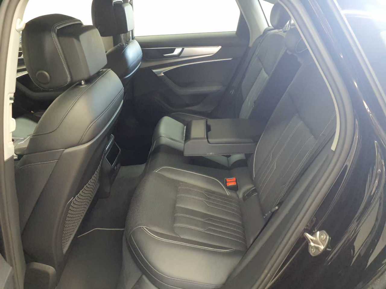 Audi A6 40 TDI quattro S tronic design 14