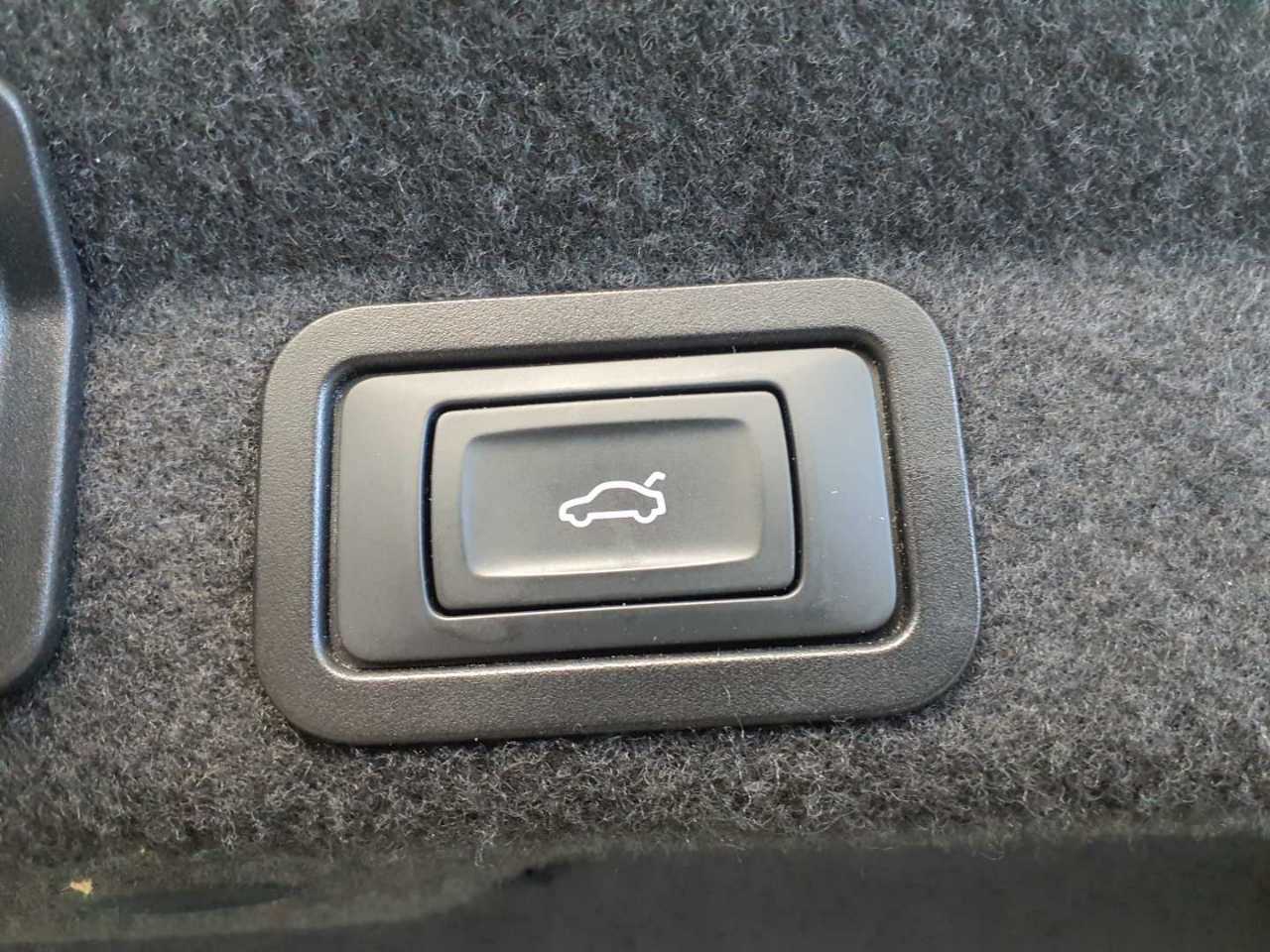 Audi A6 40 TDI quattro S tronic design 17