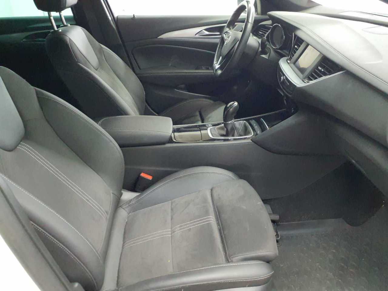 Opel Insignia Sports Tourer 2.0 Diesel Elegance 8