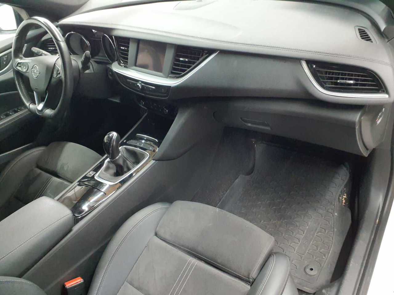 Opel Insignia Sports Tourer 2.0 Diesel Elegance 9