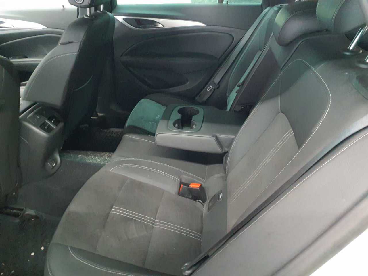Opel Insignia Sports Tourer 2.0 Diesel Elegance 14