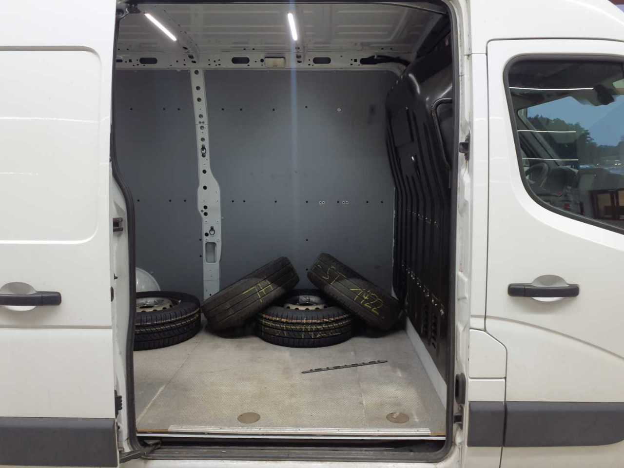 Opel Movano 2.3 D L2H2 2WD VA S&S 13