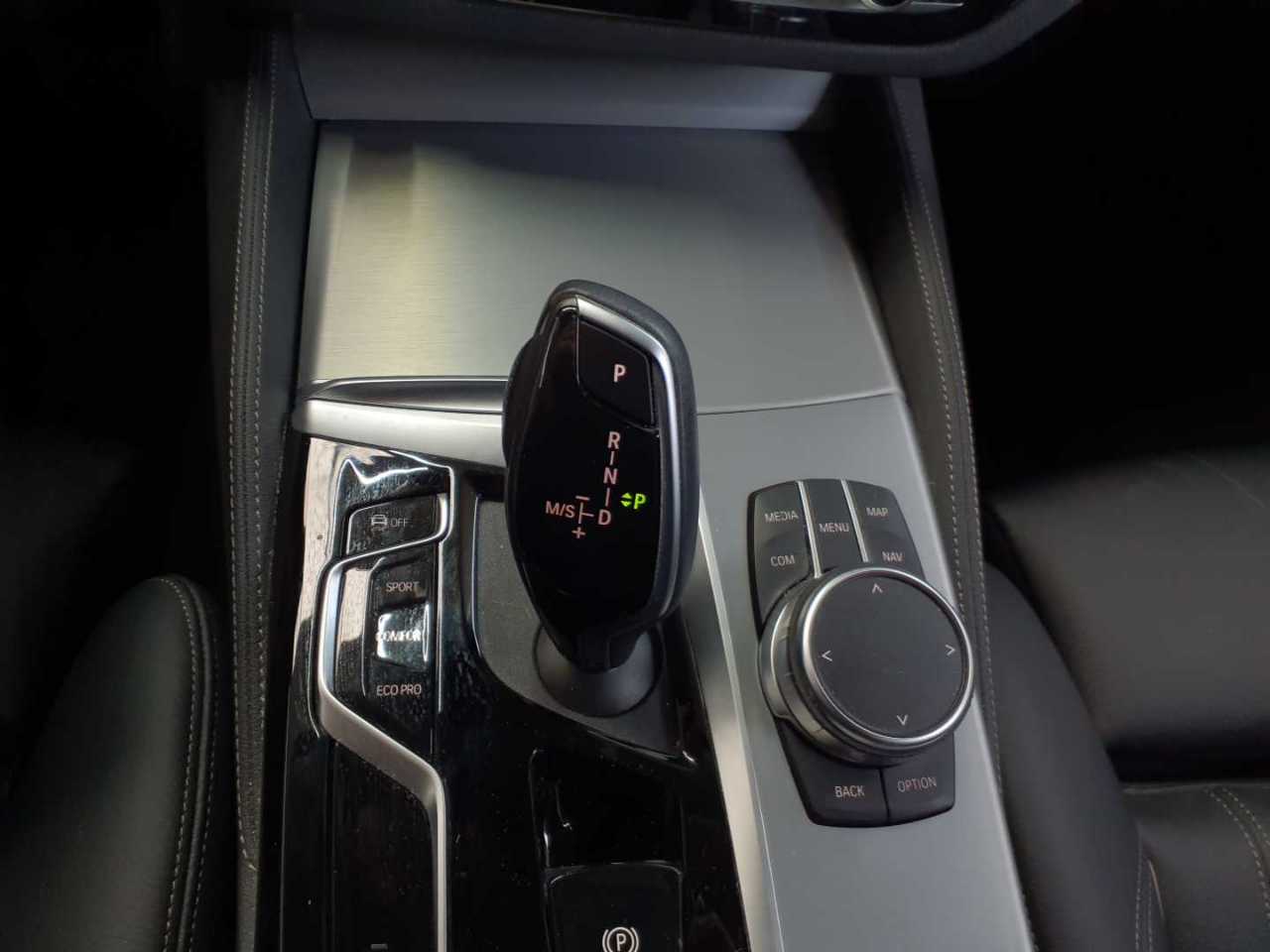 Bmw 530d Touring Aut. Luxury Line 10