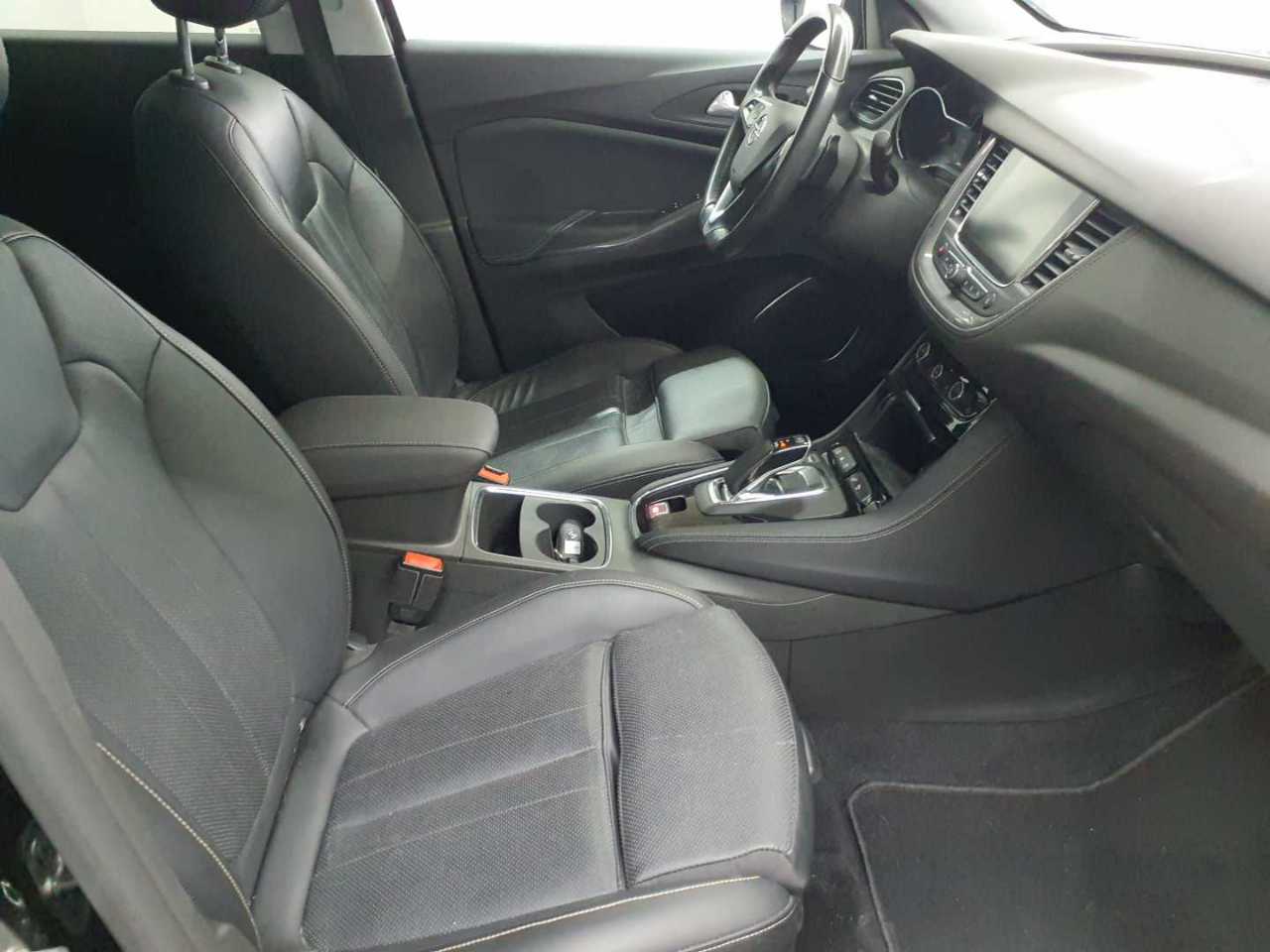 Opel Grandland X Plug-in-Hybrid 1.6 DI Start/Stop Aut Ultimate 8