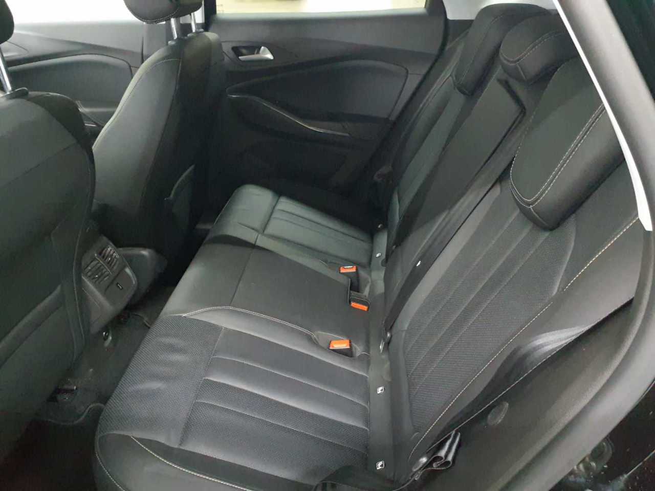 Opel Grandland X Plug-in-Hybrid 1.6 DI Start/Stop Aut Ultimate 13