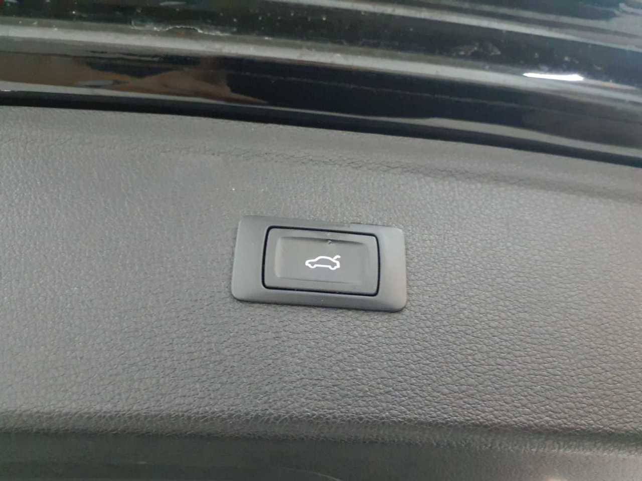 Audi Q5 35 TDI S tronic 16