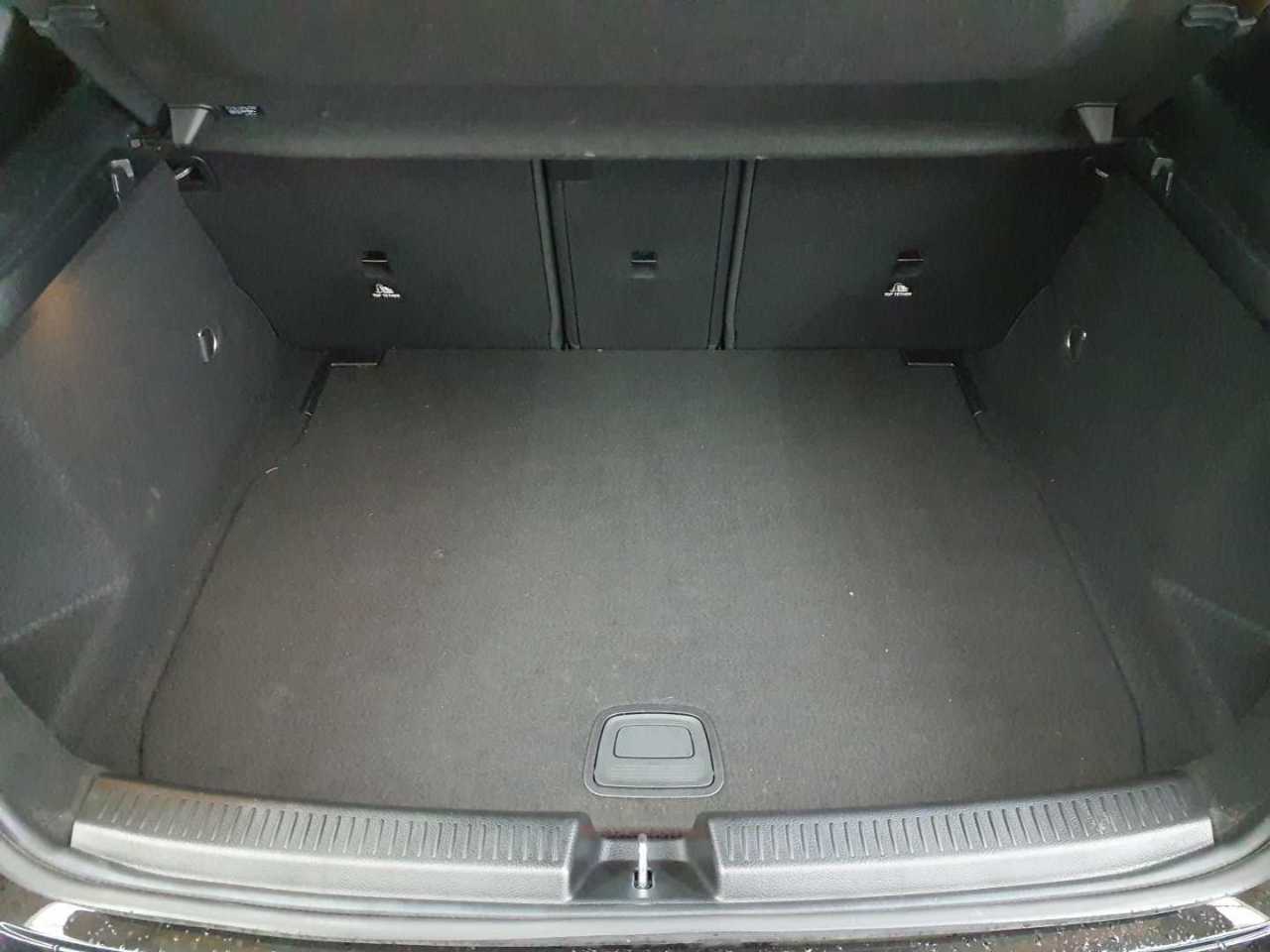 Mercedes-Benz A 180 7G-DCT Entry 15