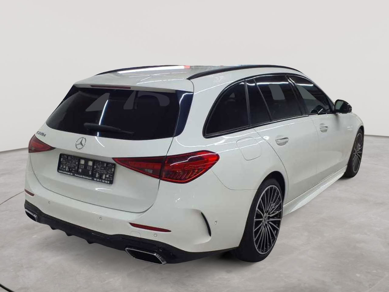 Mercedes-Benz C 220 d T 9G-TRONIC AMG Line 4