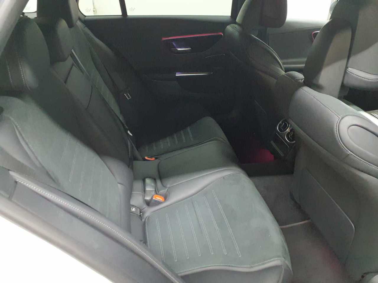 Mercedes-Benz C 220 d T 9G-TRONIC AMG Line 14