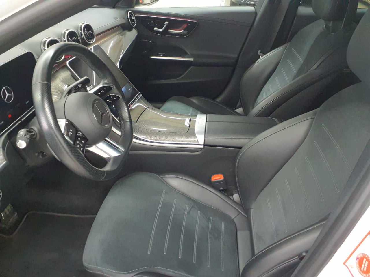 Mercedes-Benz C 220 d T 9G-TRONIC AMG Line 7