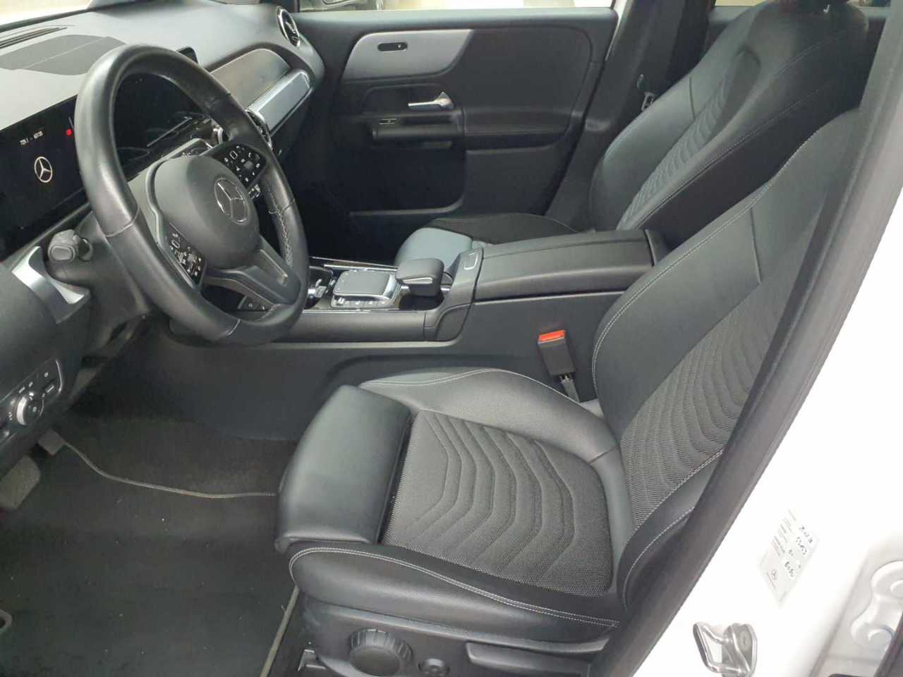 Mercedes-Benz GLB 200 d 8G-DCT Style 7
