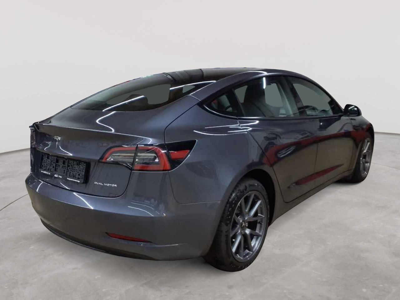 Tesla Model 3 Langstreckenbatt. Allradantrieb Dual Motor 4