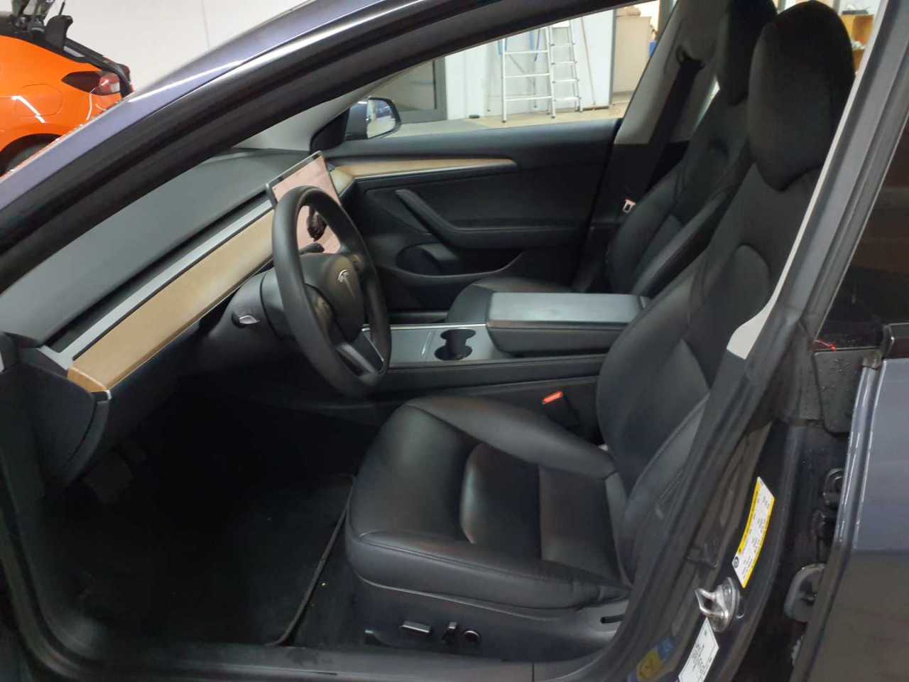 Tesla Model 3 Langstreckenbatt. Allradantrieb Dual Motor 7