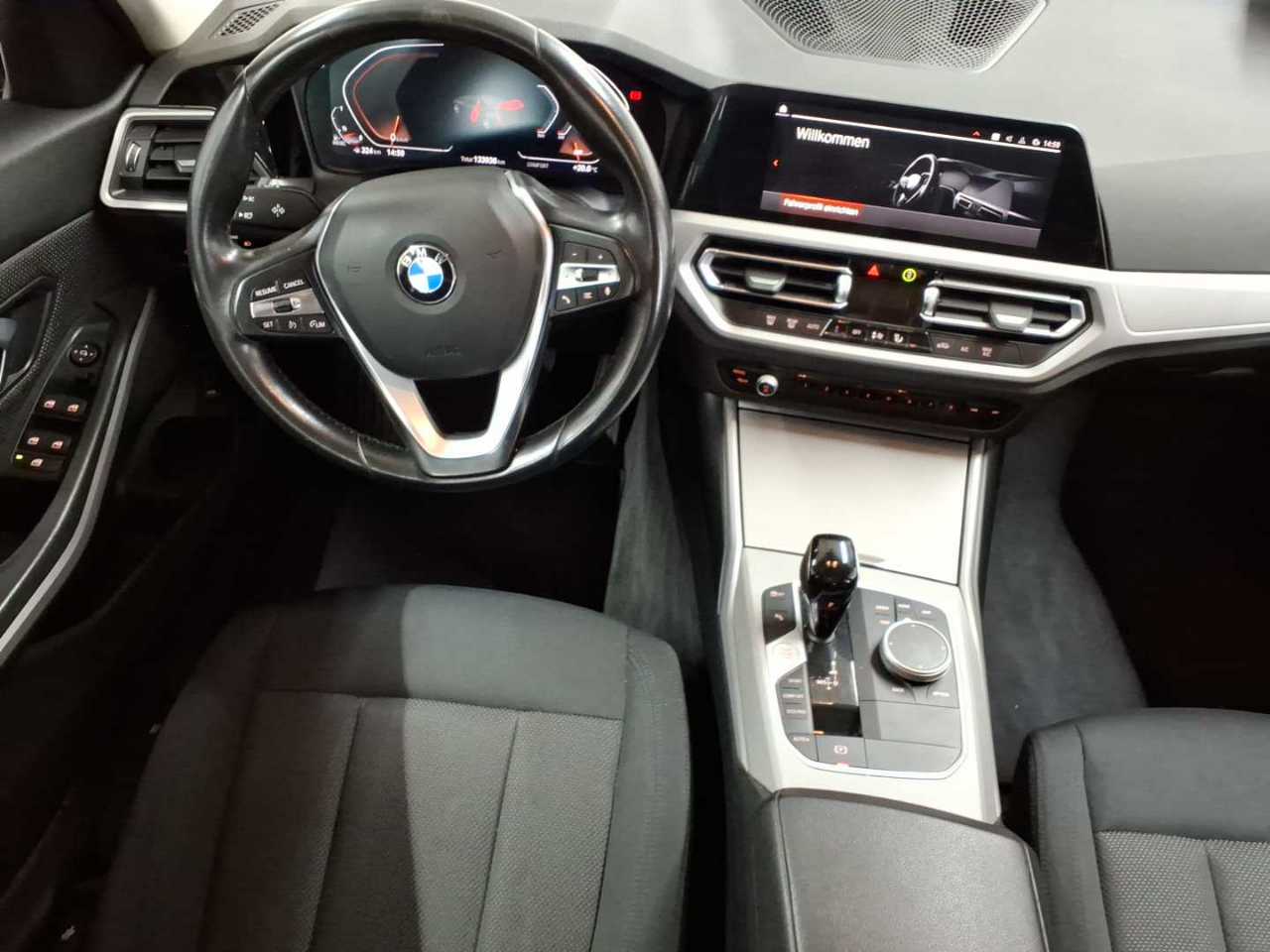 Bmw 316d Touring Aut. 10